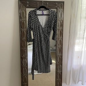 Seraphine maternity wrap dress